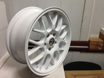 Литые диски R17 5x105 для Chevrolet Aveo/Cruze модель: BBS RR WHITE